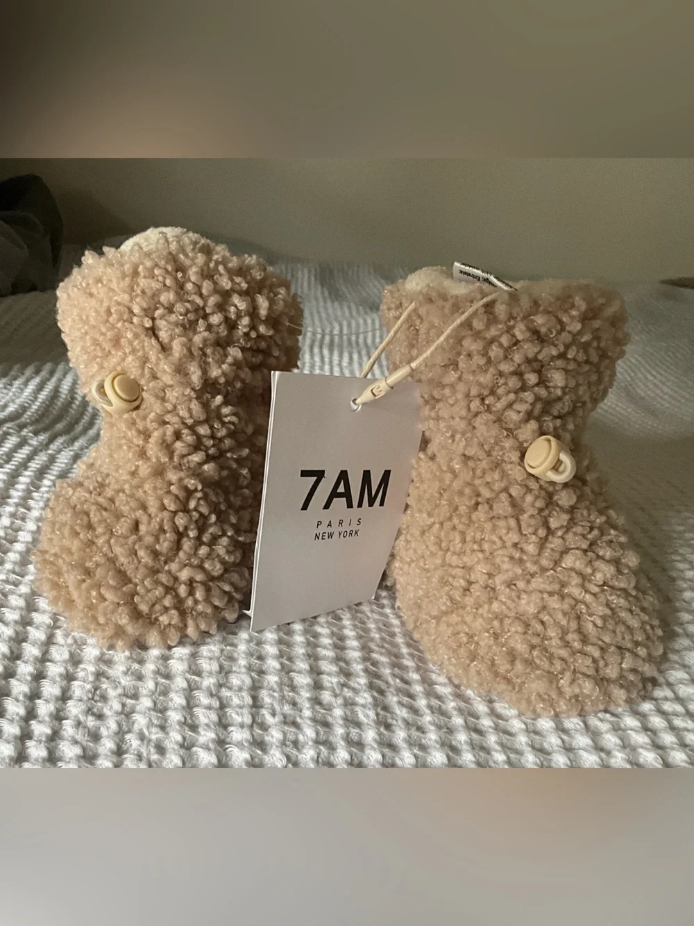 7AM Paris Teddy Sherpa Baby Booties - Beige 0-6 months